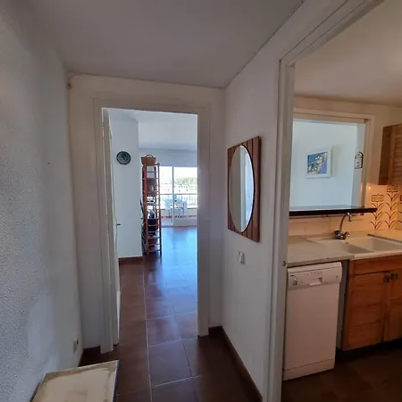 Apartment Port Escala Pb22 *