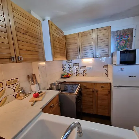 Port Escala Pb22 Apartment